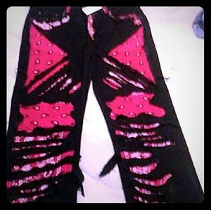 Rhinohippo Extreme ripped custom jeans